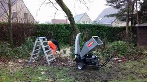Verhakselen snoeihout